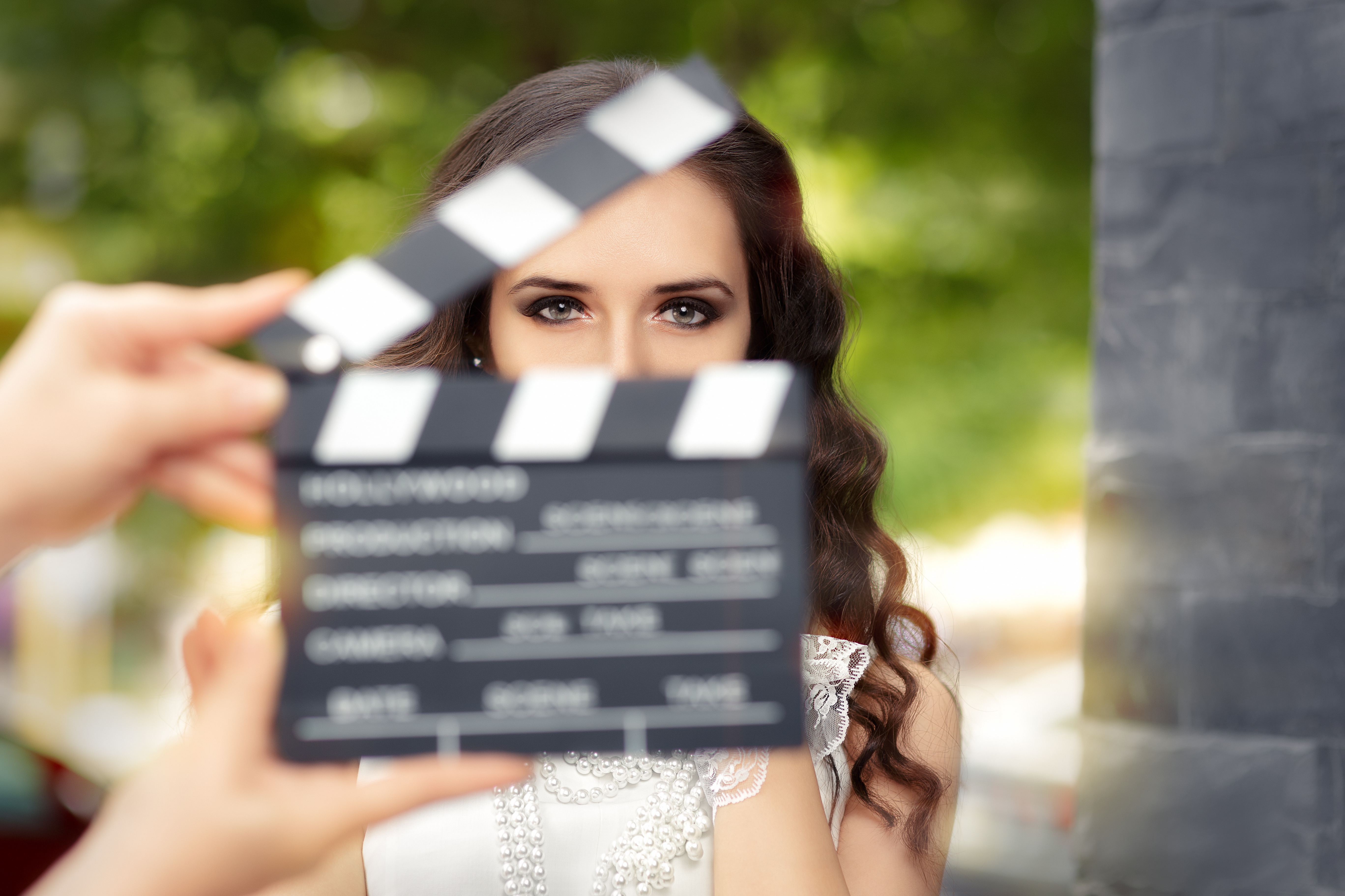 Say 'I Do' to a Video Guest Book